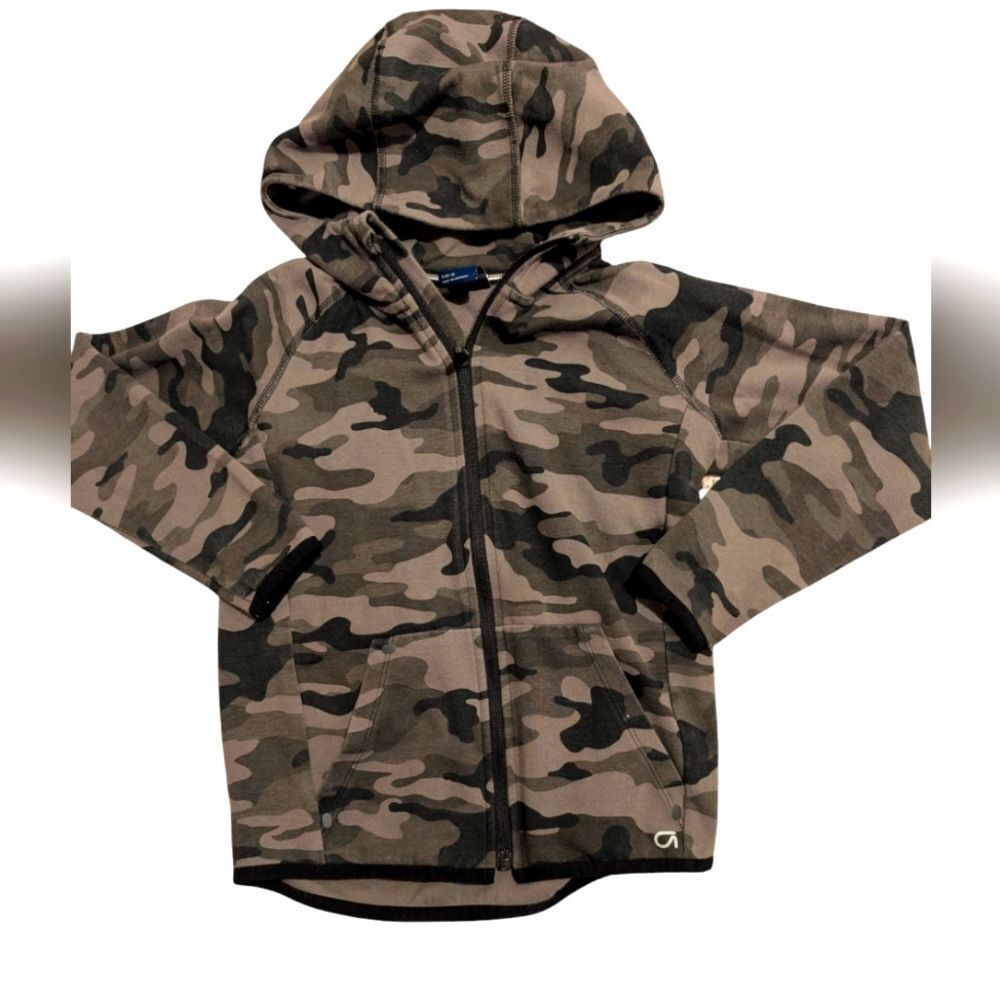 Gap fit boys gray camo‎ hoodie jacket size 6- 7 youth